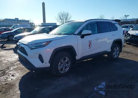 2025 Toyota Rav4 Hybrid Xle z USA, uszkodzony, nr VIN 2T3RWRFV9SW264698